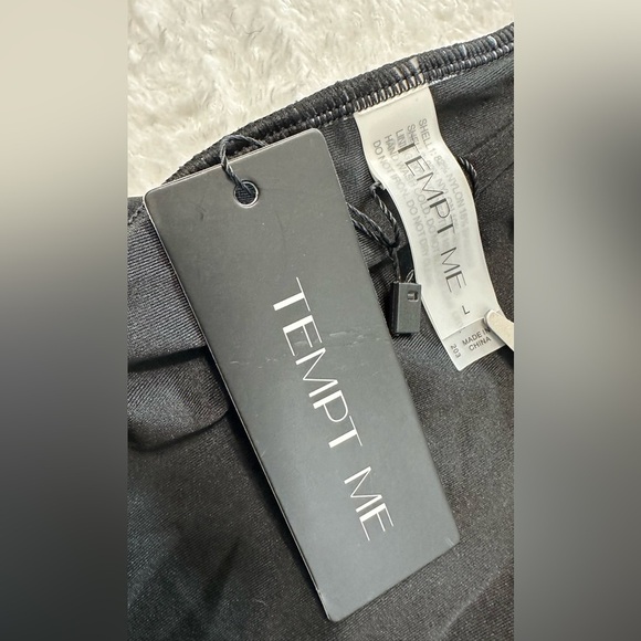 Temp Me Elegant Black One-Piece Swimsuit with Mesh Insert - Picture 13 of 15